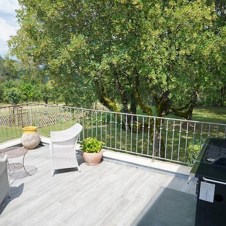 Domaine La Garenne Bed & Breakfast Reilhaguet Екстериор снимка