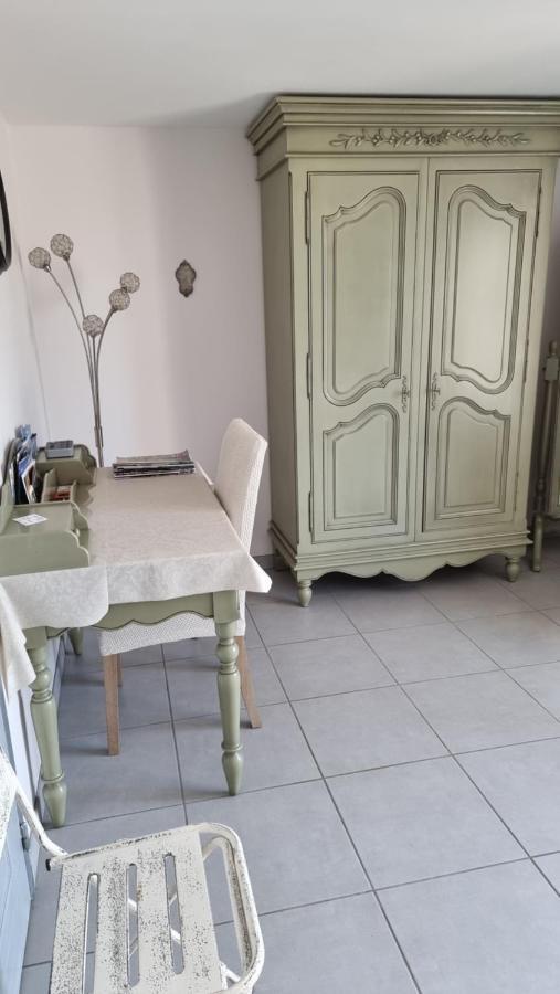 Domaine La Garenne Bed & Breakfast Reilhaguet Екстериор снимка